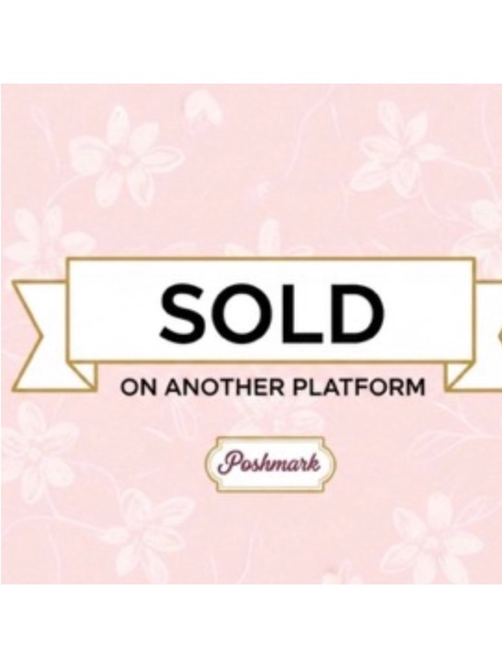 ecologie Tops - Chocolate brown linen cropped button down top light jacket